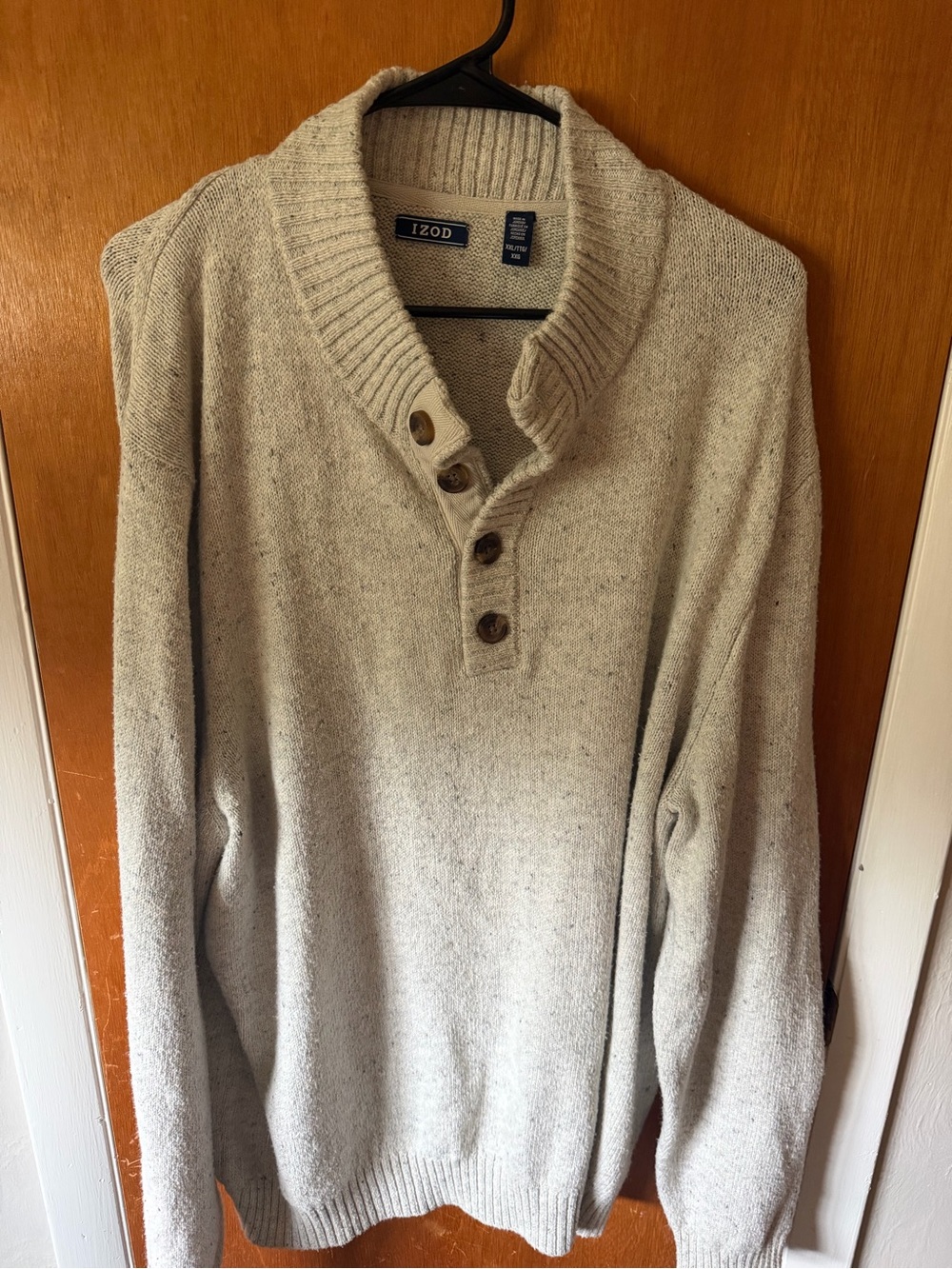 Izod Men's Shawl Collar Zip-Style Pullover Sweater in Oatmeal Speckle